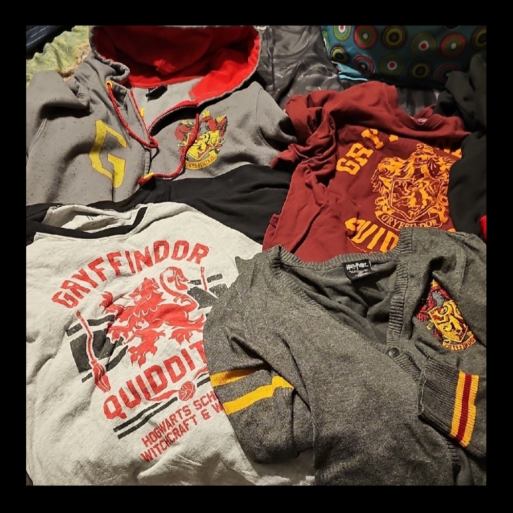 Gryffindor 7 Shirt Lot Cardigan, Jacket, Hoodies, Long Sleeve, Hat, Water Bottle